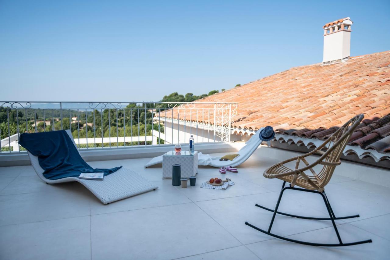 Terre De Reve Bed & Breakfast Le Rouret Exterior photo